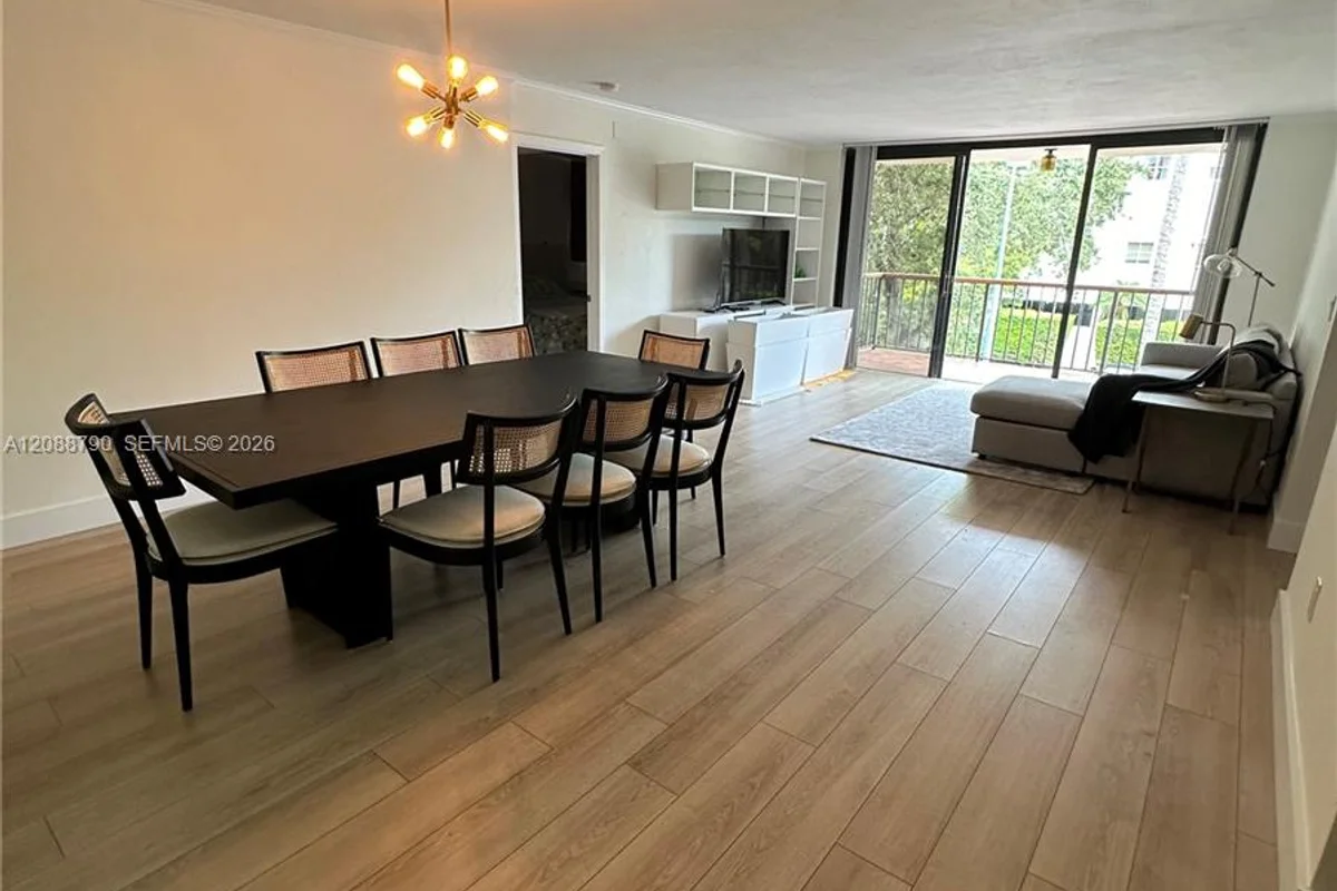 55 Ocean Lane Dr #2028, Key Biscayne: photo 1 of 19