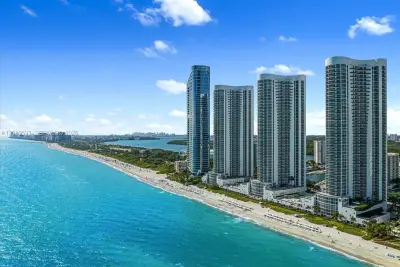 15901 Collins Ave #1606, Sunny Isles Beach: photo 1 of 24