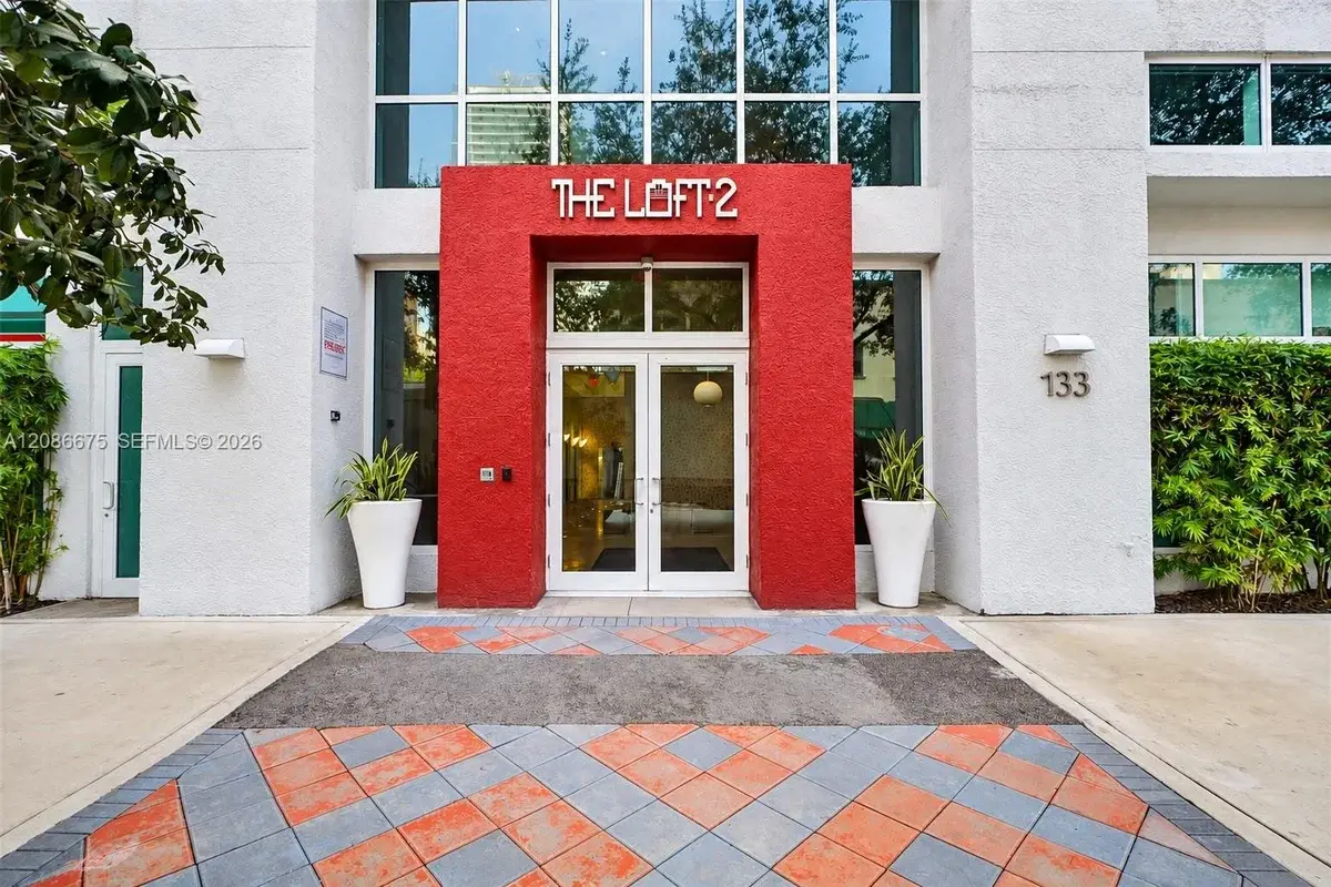 133 NE 2nd Ave #1710, Miami: photo 1 of 20