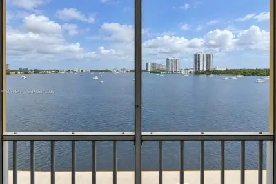 2920 Point East Dr #N603, Aventura: photo 1 of 26