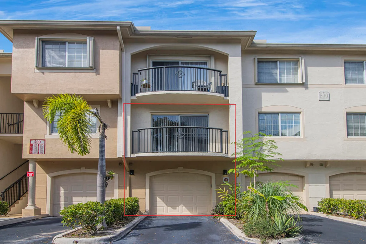 500 Crestwood Ct N #506, Royal Palm Beach: photo 1 of 19
