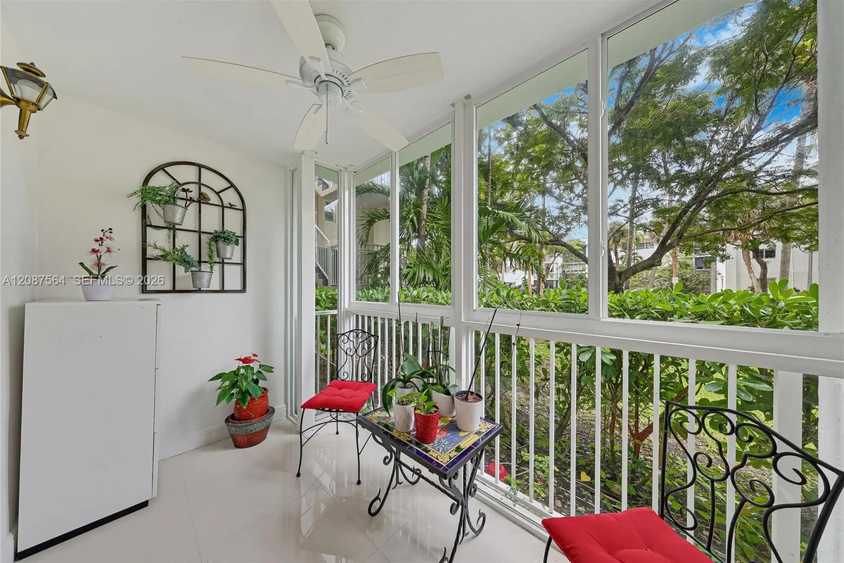 240 Galen Dr #110, Key Biscayne: photo 1 of 19