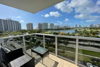3625 N Country Club Dr #704, Aventura: photo 1 of 61
