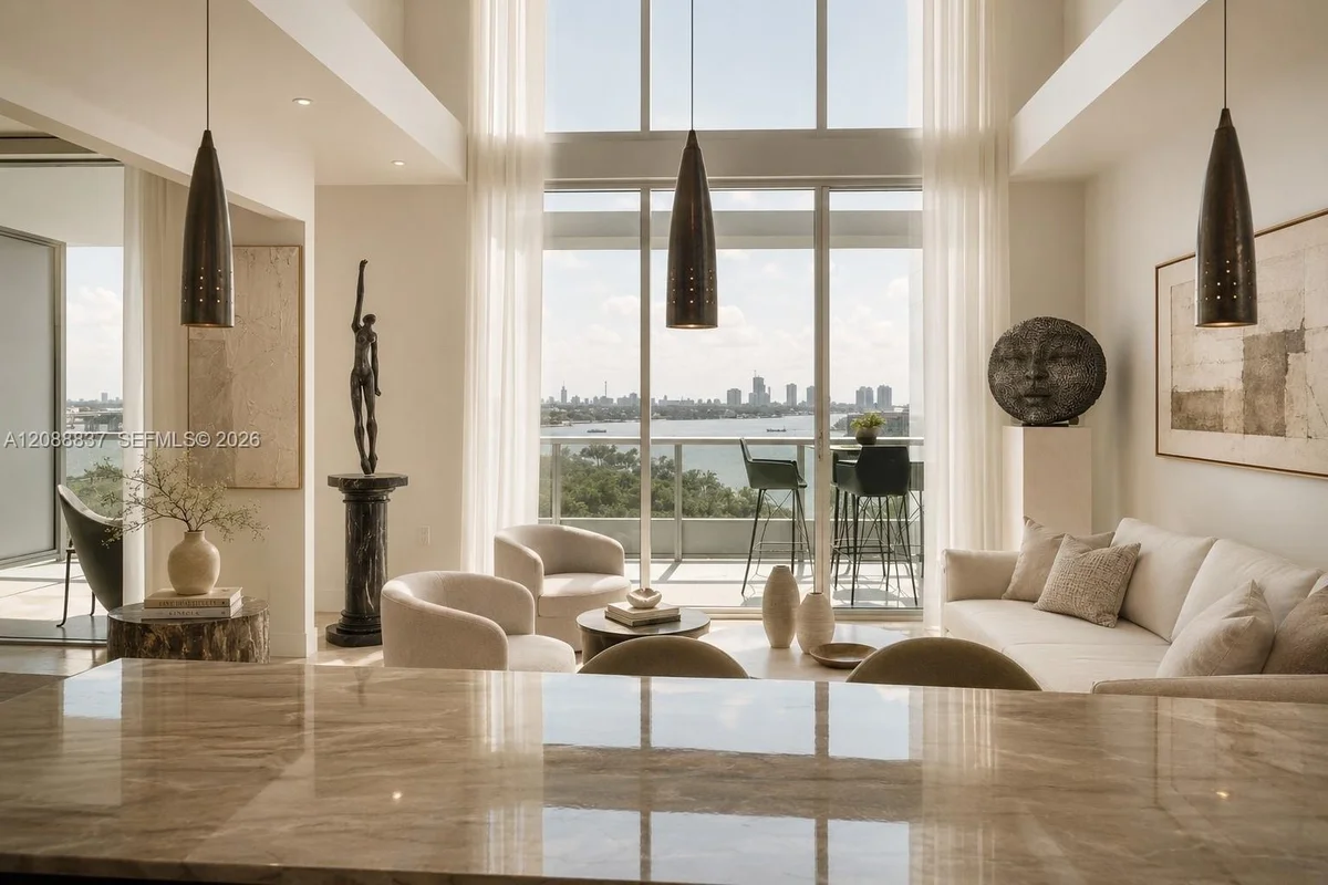 900 Biscayne Blvd #1109, Miami: photo 1 of 15