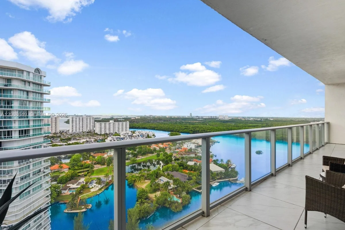 300 Sunny Isles Blvd #4-2506, Sunny Isles Beach: photo 1 of 33