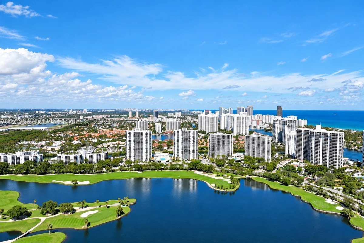 3675 N Country Club Dr #1006, Aventura: photo 1 of 19