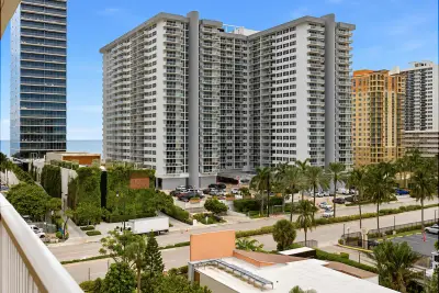 1985 S Ocean Dr #6G, Hallandale Beach: photo 1 of 27