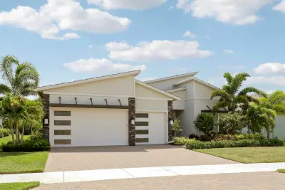 10909 Stellar Cir, Palm Beach Gardens: photo 1 of 49