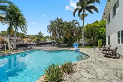 1617 SW 17th Ave, Fort Lauderdale: photo 1 of 41
