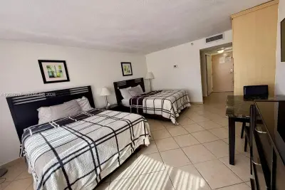 19201 Collins Ave #241, Sunny Isles Beach: photo 1 of 19