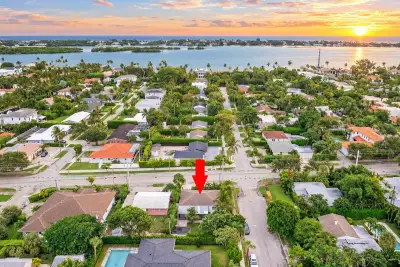 5015 S Olive Ave, West Palm Beach: photo 1 of 18