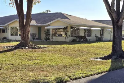 5162 Lakefront Blvd #D, Delray Beach: photo 1 of 30