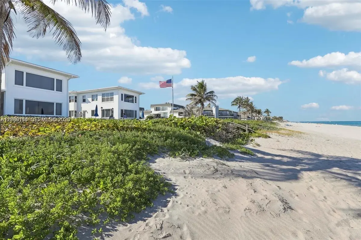 1187 Hillsboro Mile #4W, Hillsboro Beach: photo 1 of 43
