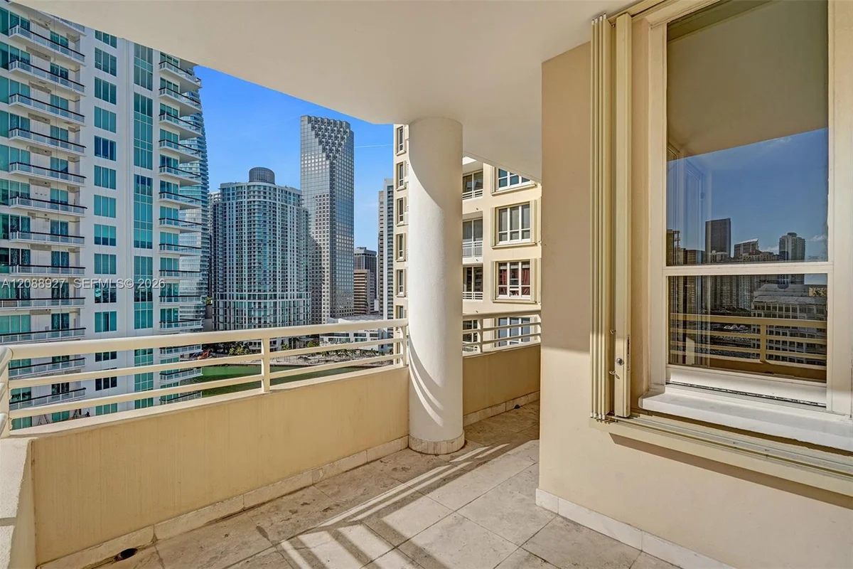 888 Brickell Key Dr #1901, Miami: photo 1 of 52