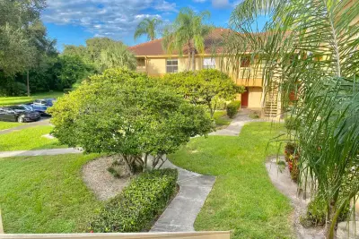 4799 Via Palm Lakes #1613, West Palm Beach: photo 1 of 29
