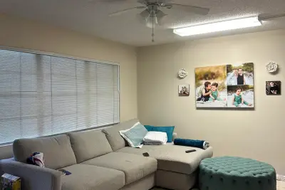 1090 Cornwall E, Boca Raton: photo 1 of 13