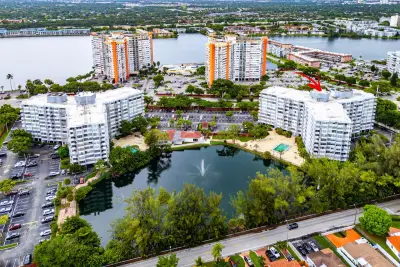 1300 NE Miami Gardens Dr #308E, Miami: photo 1 of 49