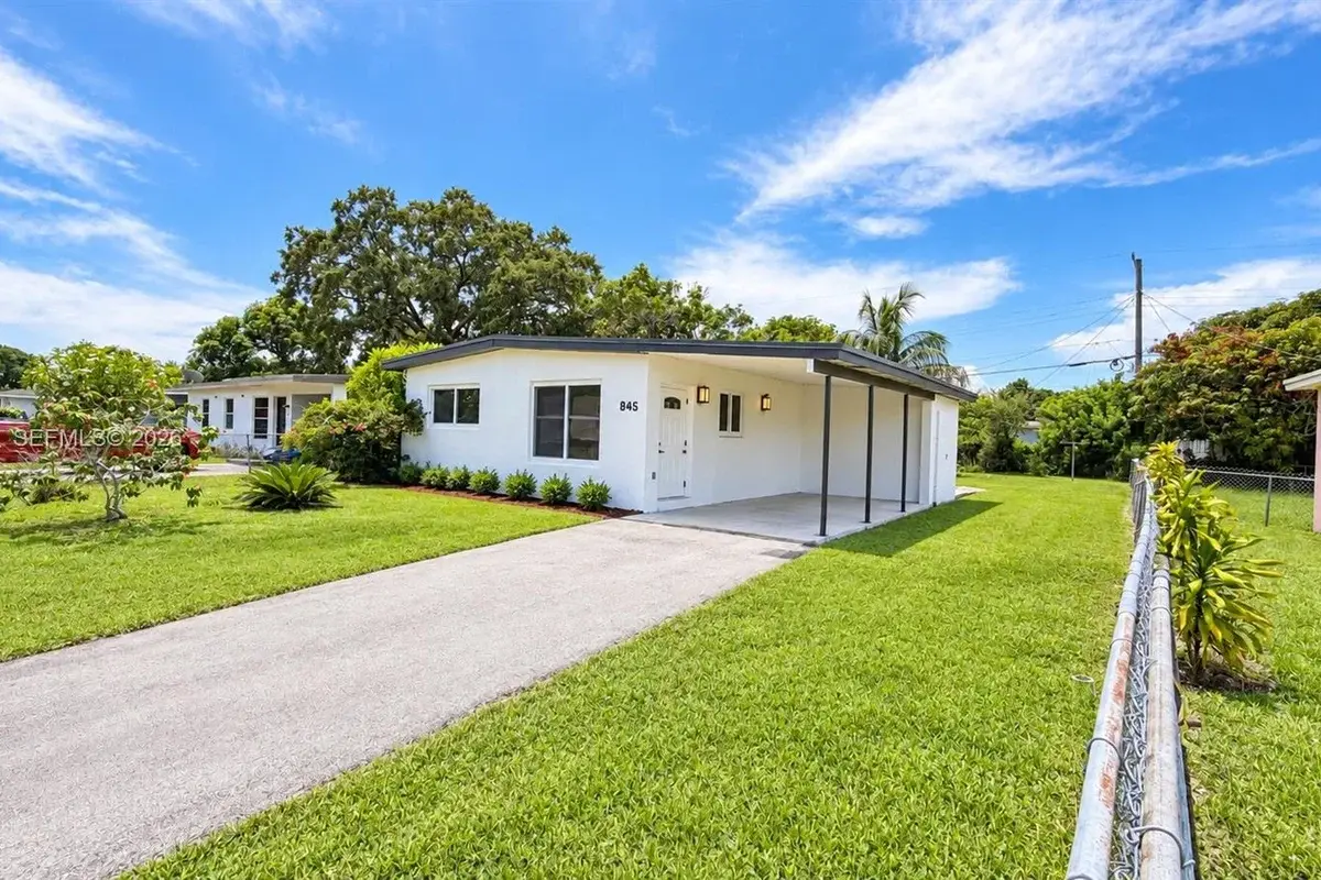 545 NW 29th Ave, Fort Lauderdale: photo 1 of 29