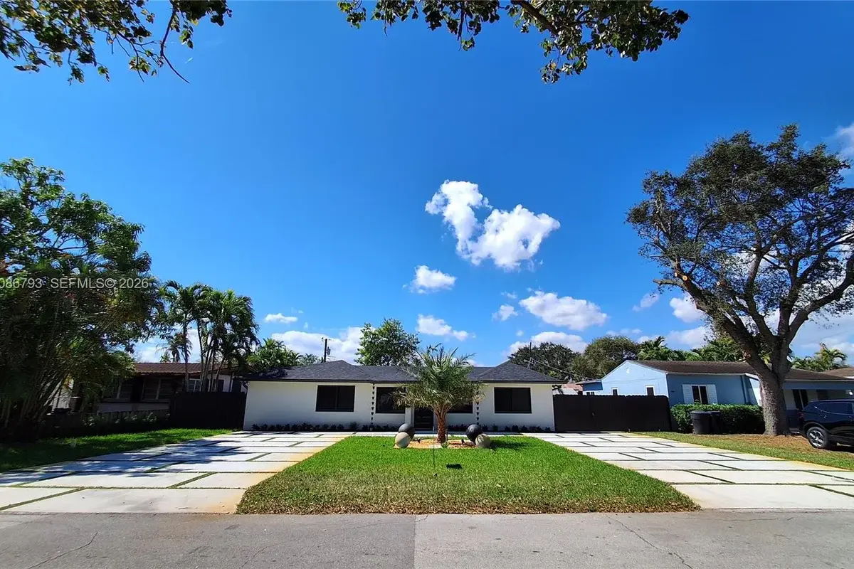 216 Shadow Way, Miami Springs: photo 1 of 57