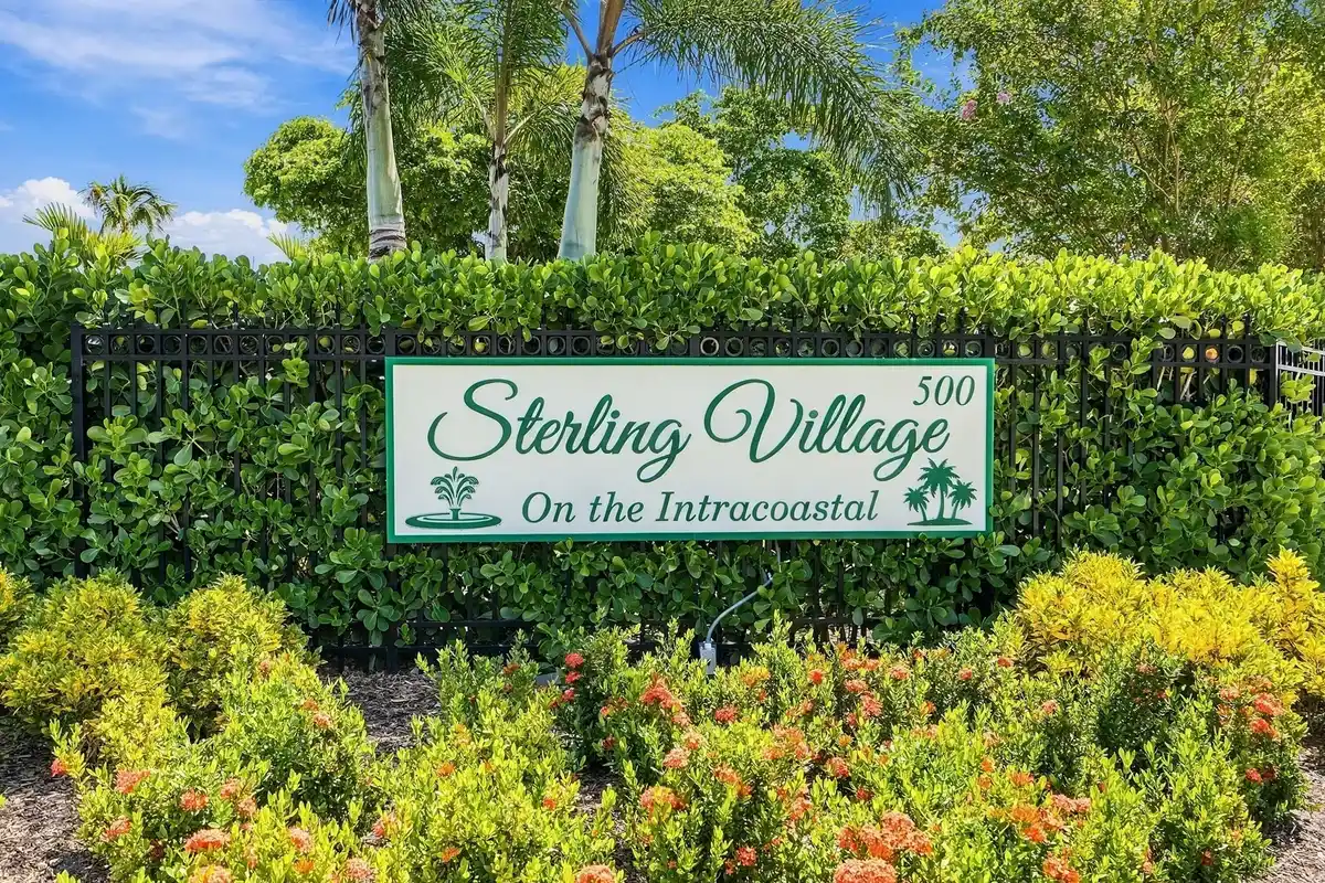 530 Horizons E #104, Boynton Beach: photo 1 of 34