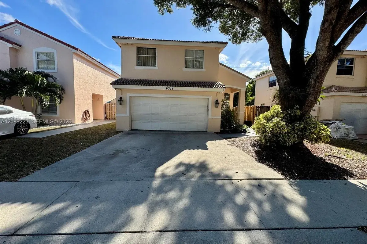 6314 Duval Dr, Margate: photo 1 of 4