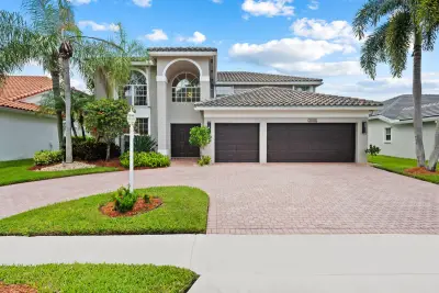 12621 Yardley Dr, Boca Raton: photo 1 of 37