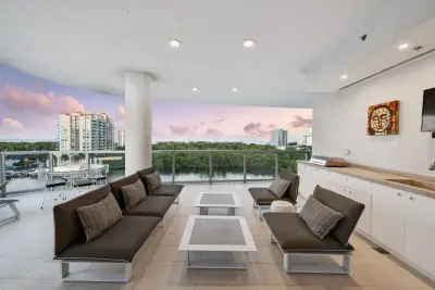920 Intracoastal Dr #801, Fort Lauderdale: photo 1 of 48