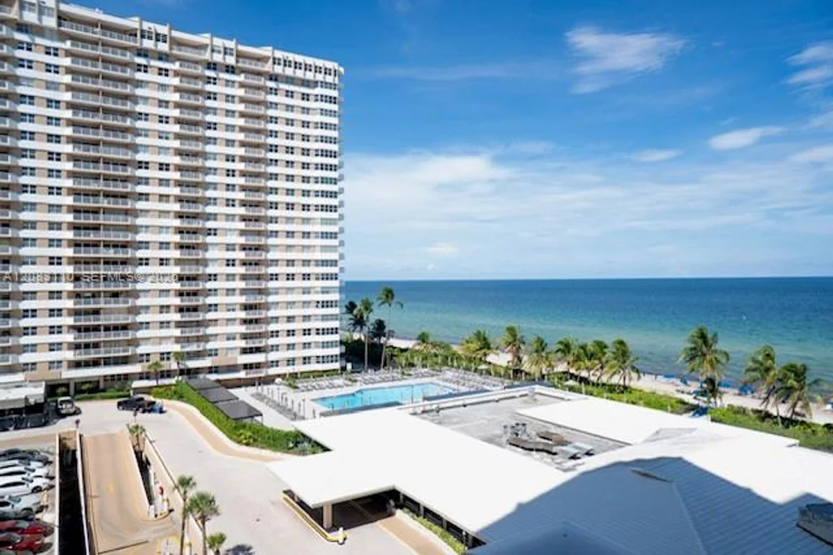 1980 S Ocean Dr #7F, Hallandale Beach: photo 1 of 20