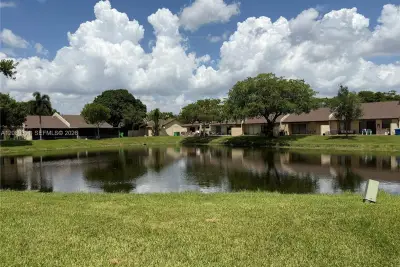 10875 NW 29th Manor, Sunrise: photo 1 of 38