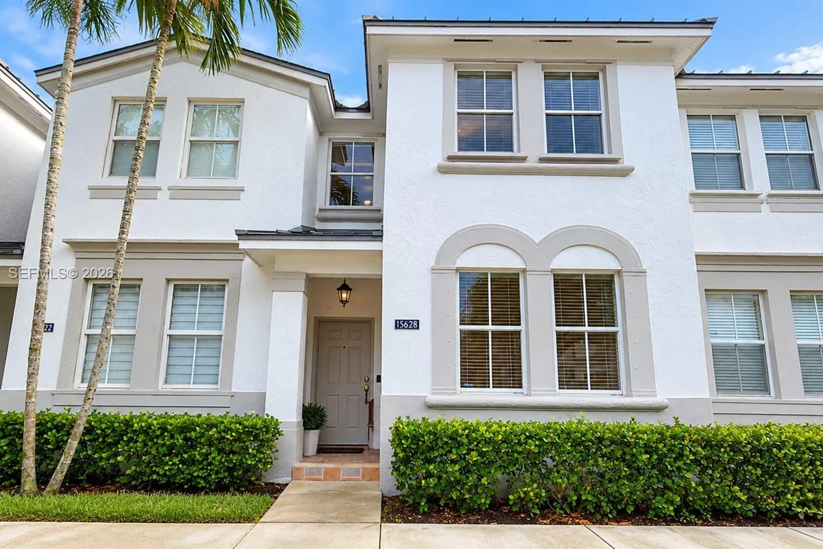 15628 SW 43rd St #141, Miramar: photo 1 of 40