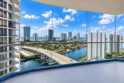 19355 Turnberry Way #24E, Aventura: photo 1 of 8