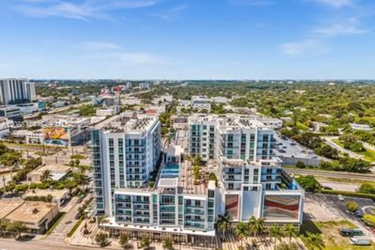 3900 Biscayne Blvd #S-616, Miami: photo 1 of 38