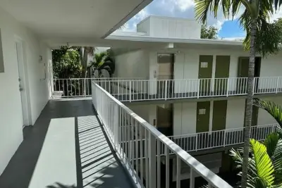 4205 N University Dr #312, Sunrise: photo 1 of 33