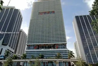 50 Biscayne Blvd #4409, Miami: photo 1 of 11