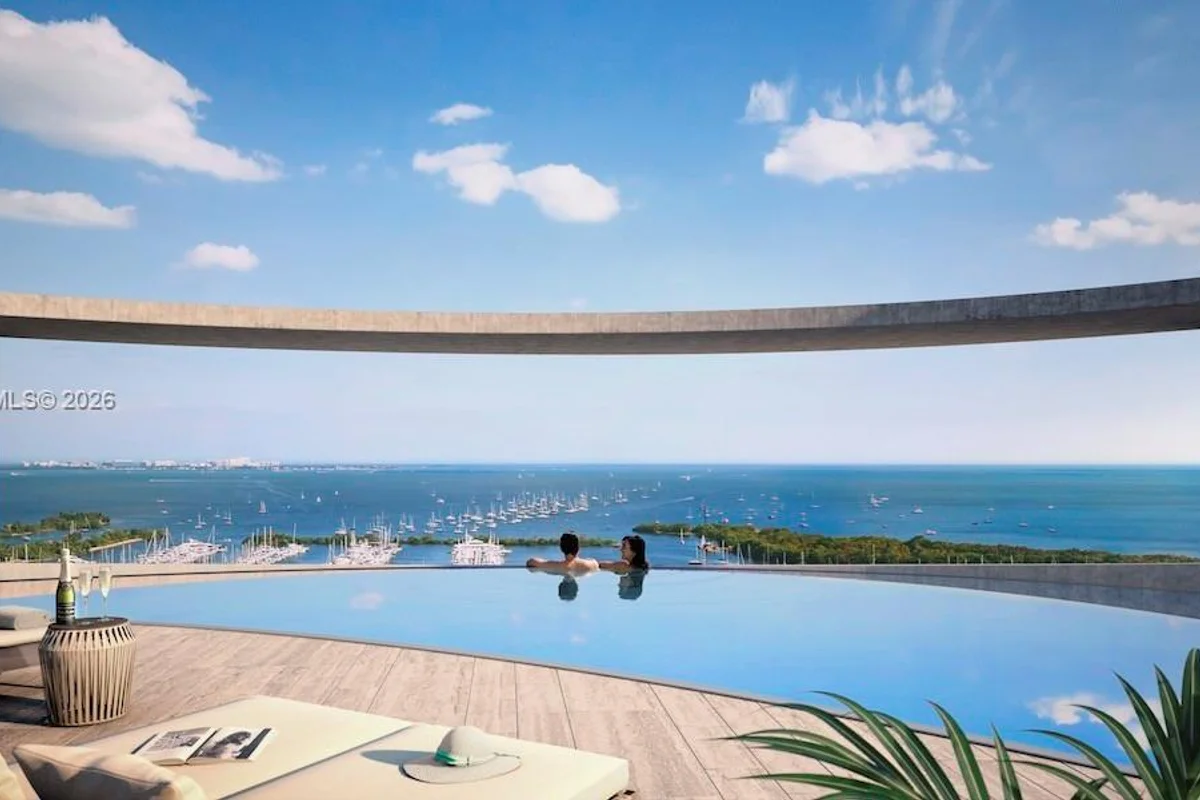 2811 S Bayshore Dr #5C, Miami: photo 1 of 36