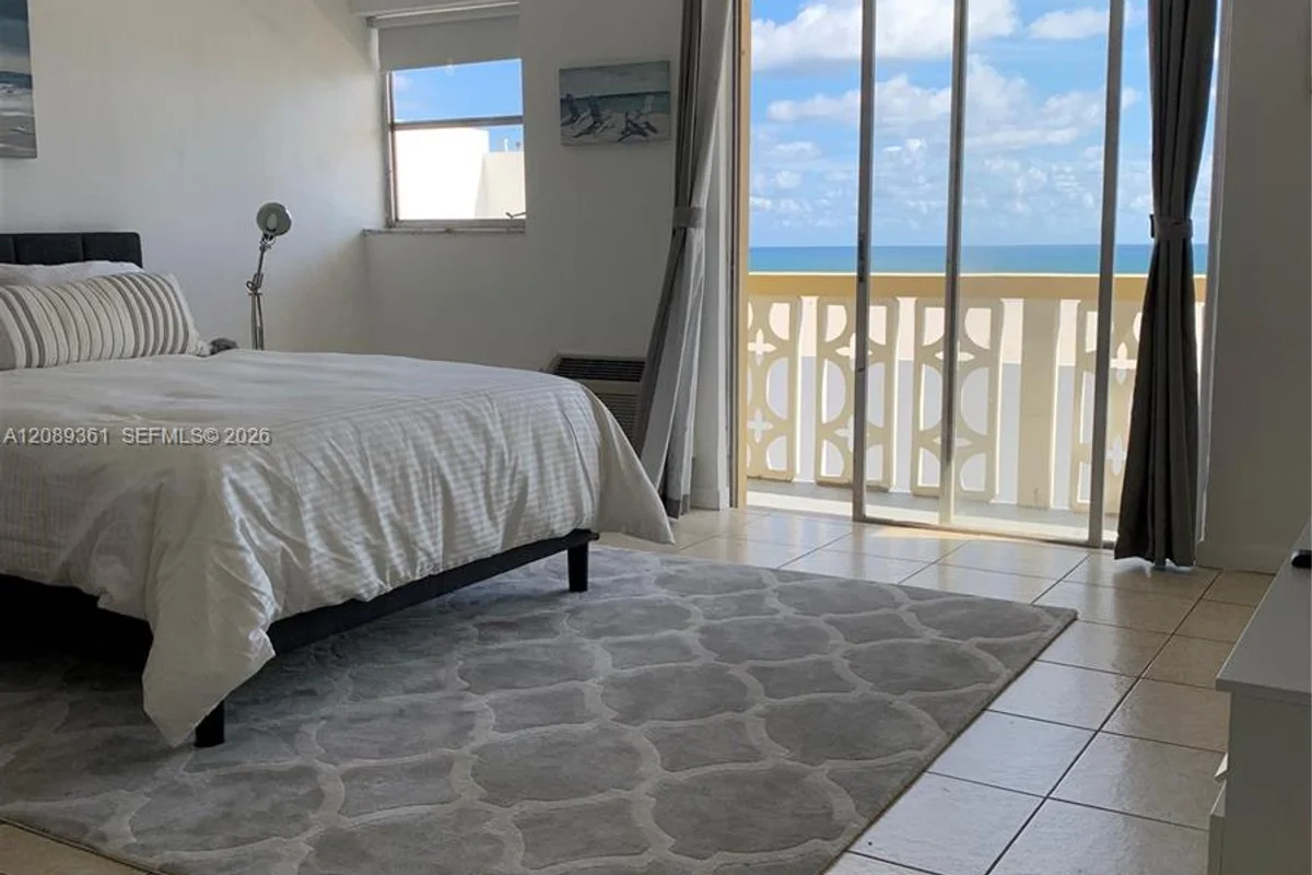 3100 Collins Ave #1002, Miami Beach: photo 1 of 1