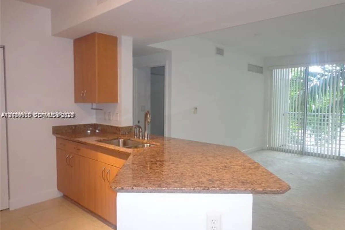 1830 Radius Dr #319, Hollywood: photo 1 of 17