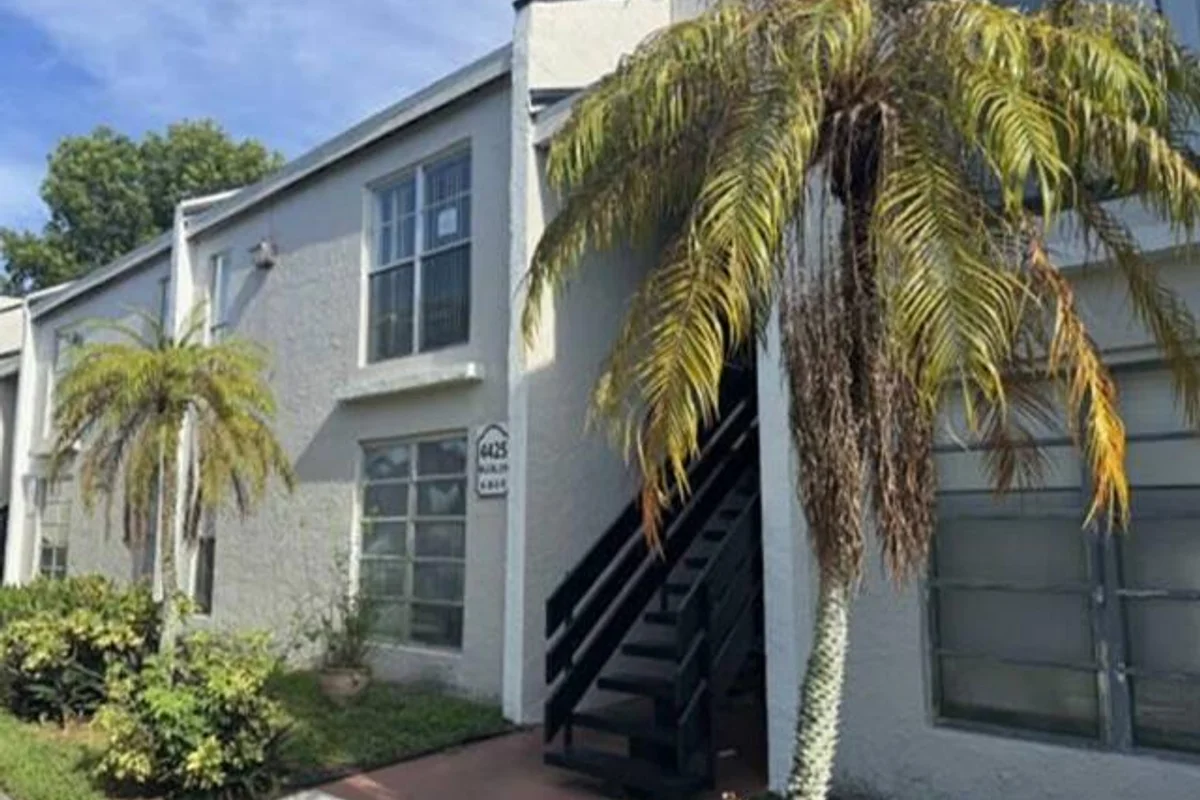 4425 Treehouse Ln #29F, Tamarac: photo 1 of 8