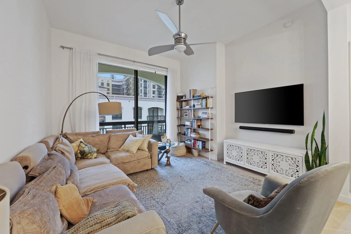 801 S Olive Ave #1621, West Palm Beach: photo 1 of 38