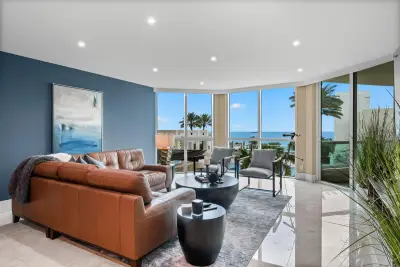 101 S Fort Lauderdale Beach Blvd #702, Fort Lauderdale: photo 1 of 33