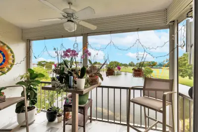 9500 N Hollybrook Lake Dr #301, Pembroke Pines: photo 1 of 16