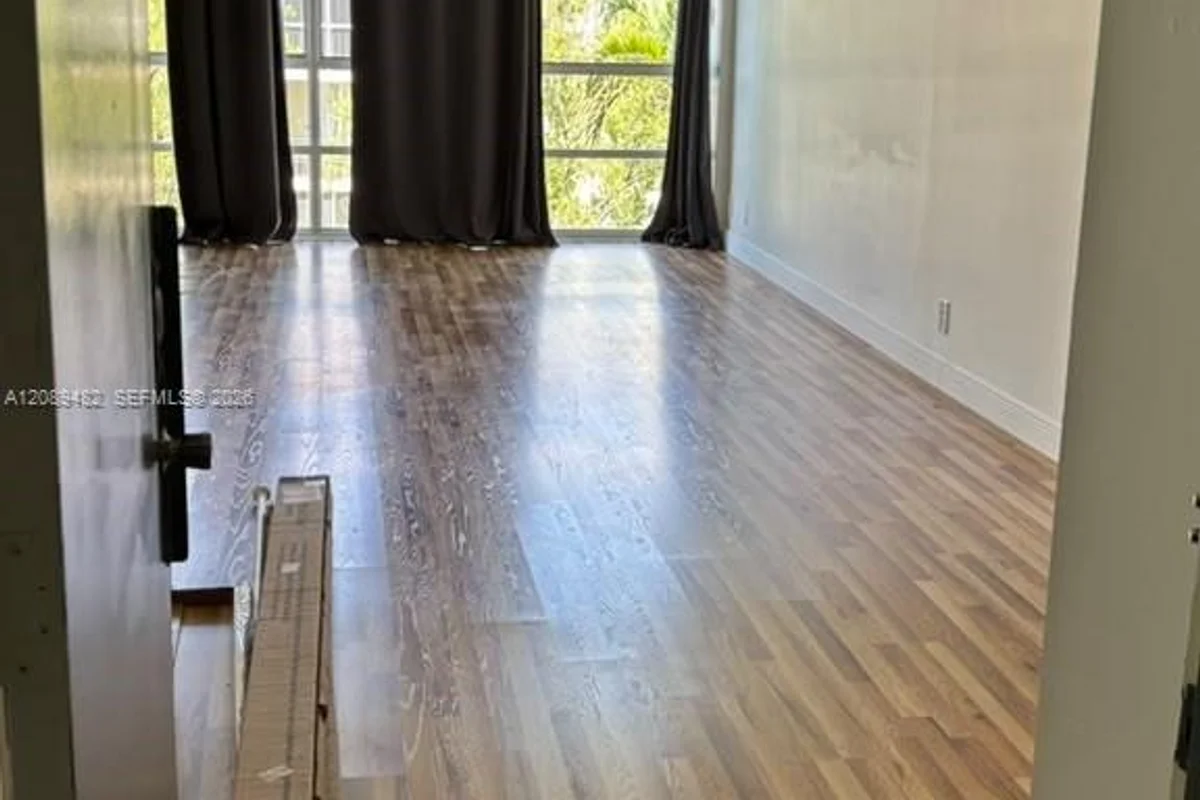 801 Three Islands Blvd #301, Hallandale Beach: photo 1 of 29