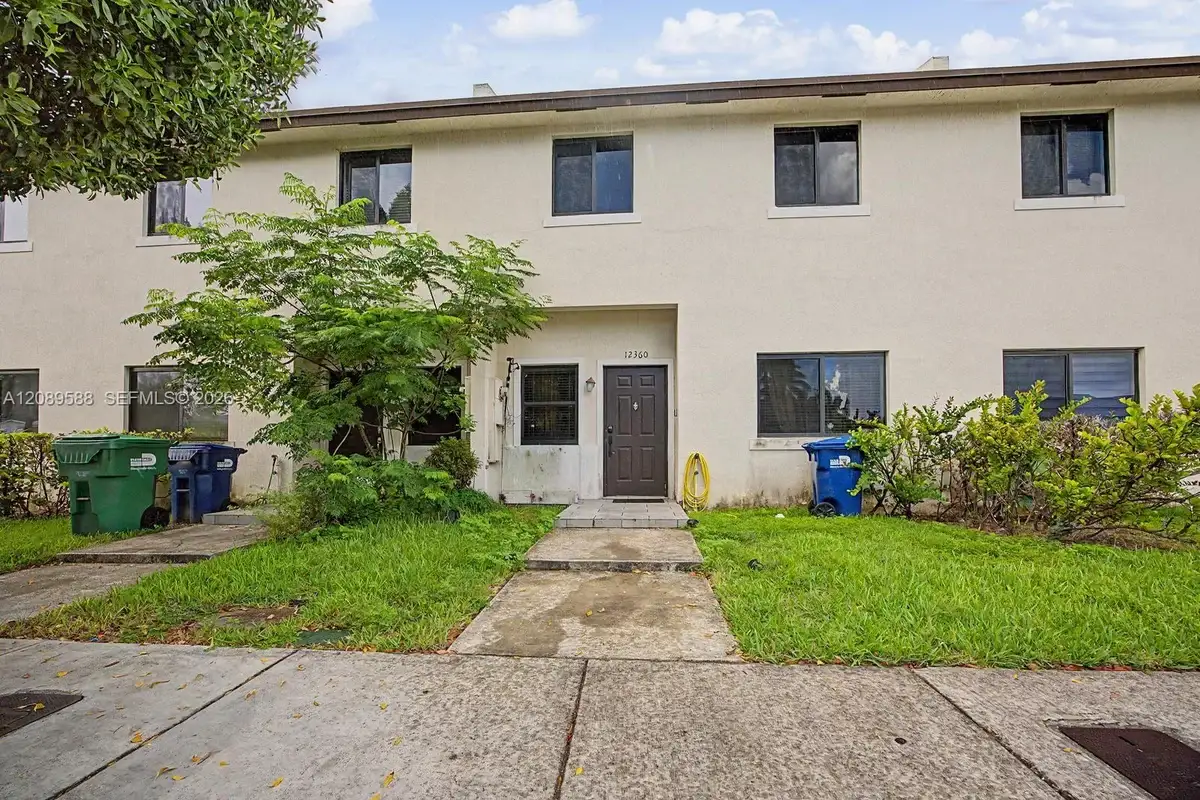 12360 SW 256th St, Homestead: photo 1 of 17