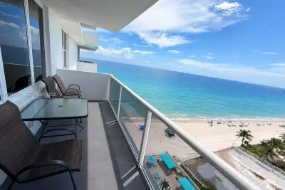 3725 S Ocean Dr #1404, Hollywood: photo 1 of 23