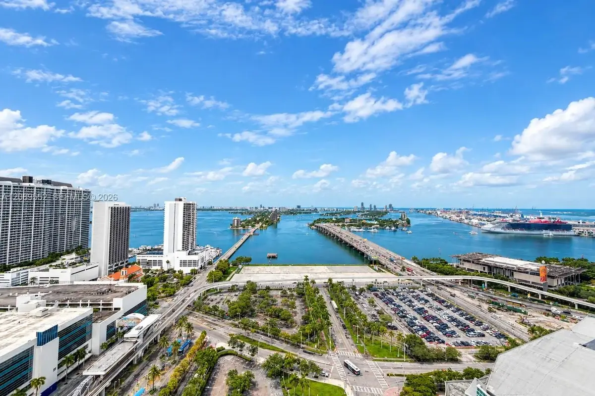 1400 Biscayne Blvd #2704, Miami: photo 1 of 53