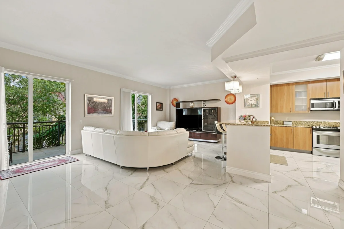 2601 NE 14th Ave #306, Wilton Manors: photo 1 of 56