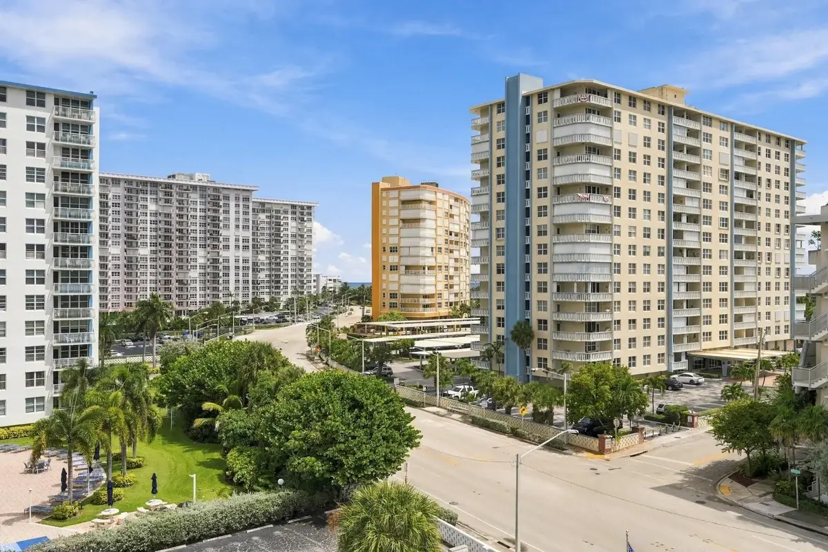 201 N Ocean Blvd #604, Pompano Beach: photo 1 of 44