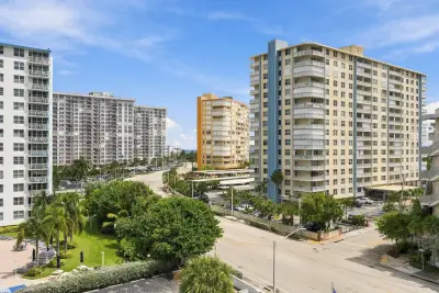 201 N Ocean Blvd #604, Pompano Beach: photo 1 of 44