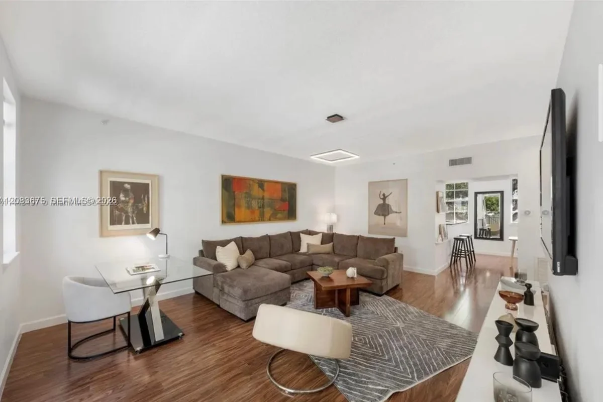 2069 S Ocean Dr #TH8, Hallandale Beach: photo 1 of 24