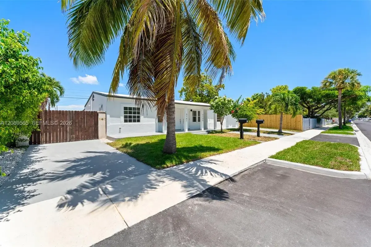 3155 SW 27th Ln #2, Miami: photo 1 of 11